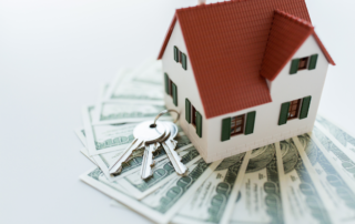 Why the Price of Your House Matters When Selling